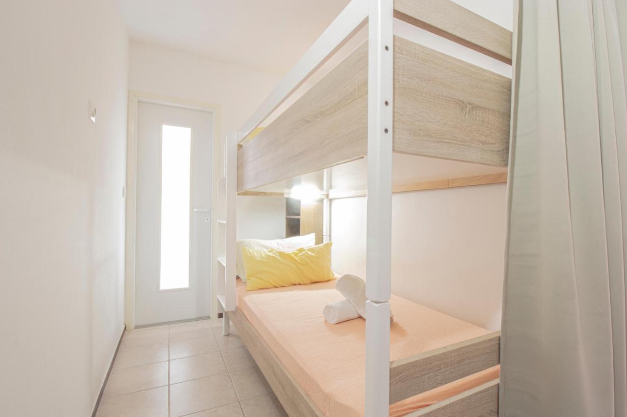 Galapagus Privat Beach & Boat Dock Διαμέρισμα Metajna Εξωτερικό φωτογραφία