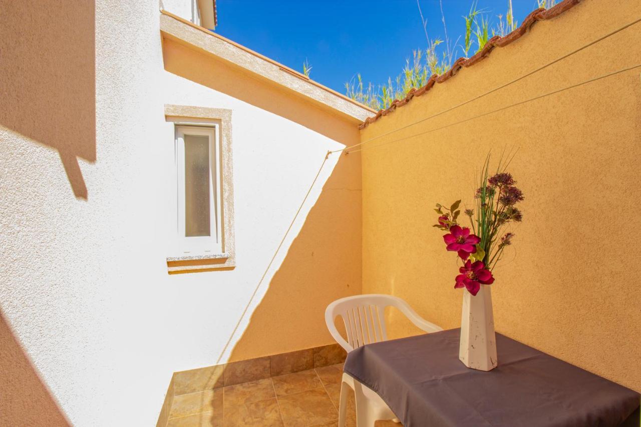 Galapagus Privat Beach & Boat Dock Διαμέρισμα Metajna Εξωτερικό φωτογραφία