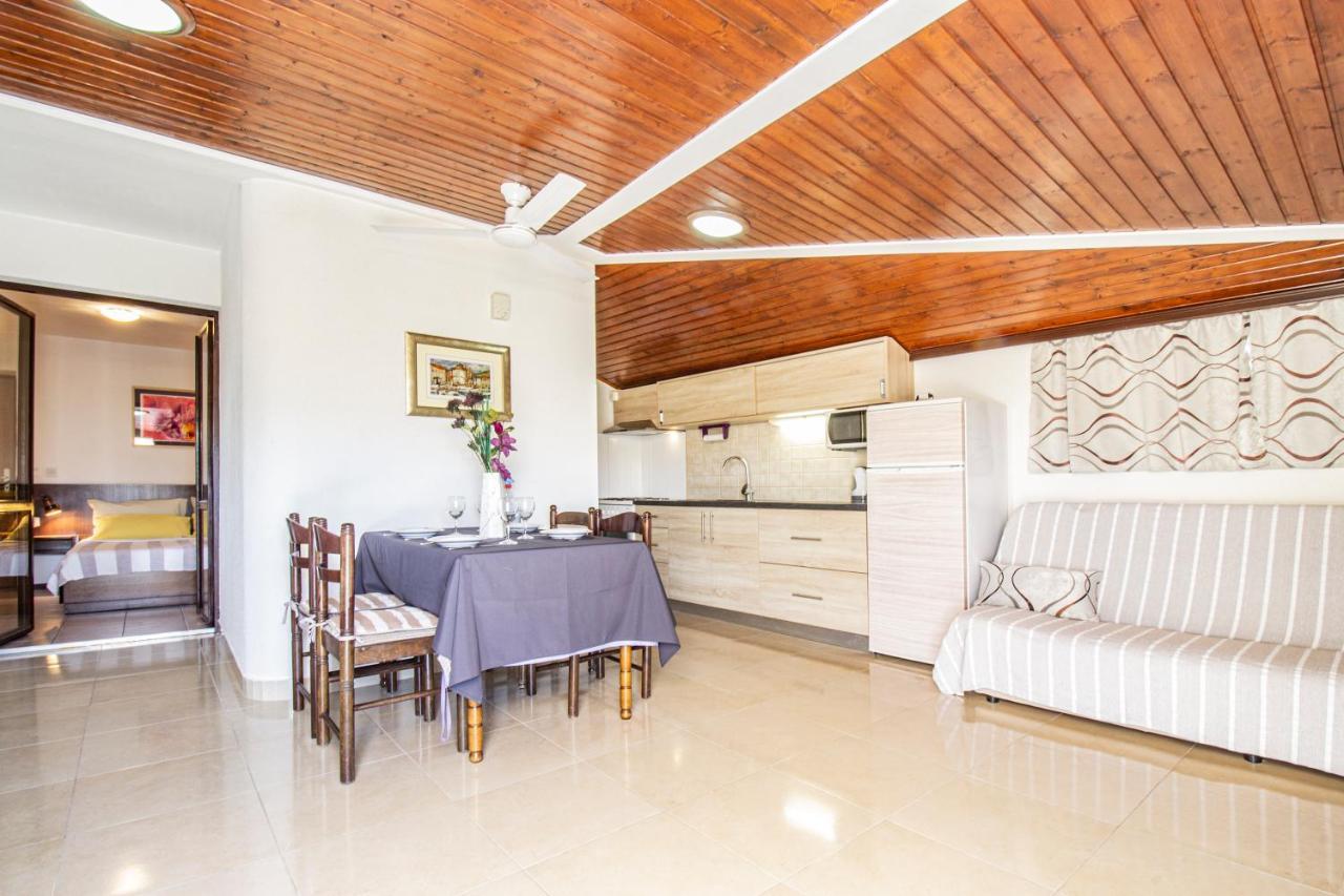 Galapagus Privat Beach & Boat Dock Διαμέρισμα Metajna Εξωτερικό φωτογραφία