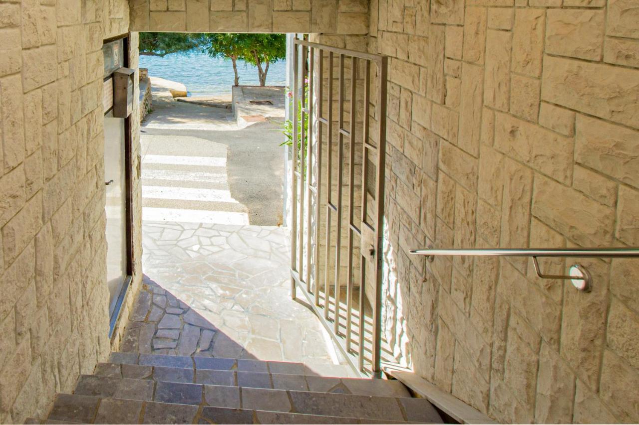 Galapagus Privat Beach & Boat Dock Διαμέρισμα Metajna Εξωτερικό φωτογραφία