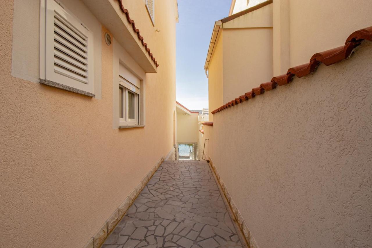 Galapagus Privat Beach & Boat Dock Διαμέρισμα Metajna Εξωτερικό φωτογραφία